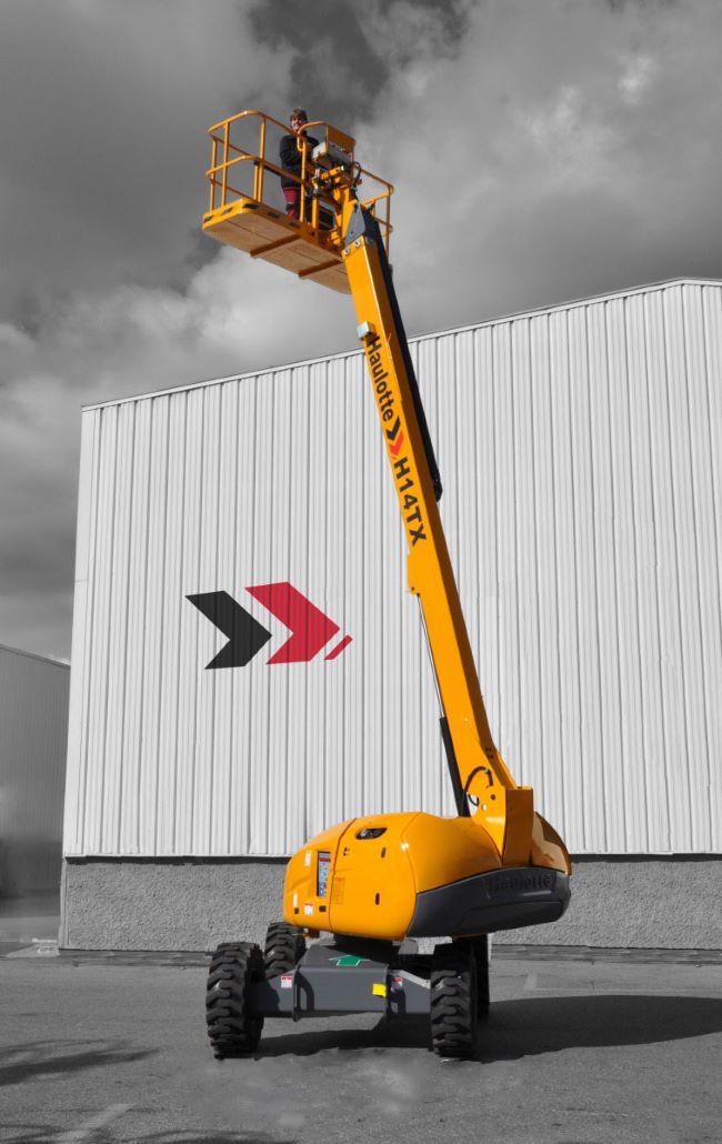 xe nâng người sửa chữa điện