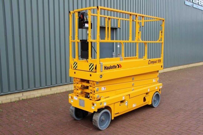 xe-nang-nguoi-12m xe nâng người 12m