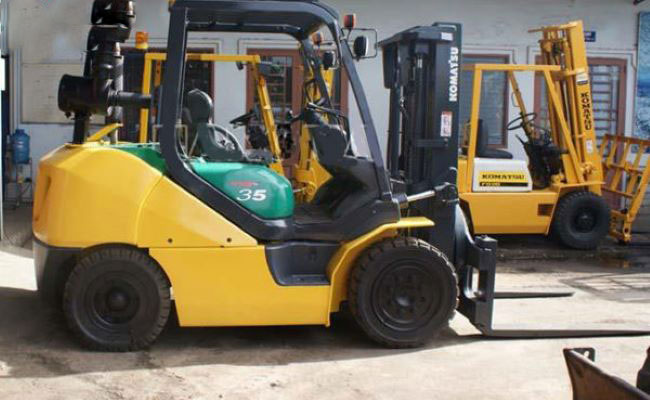 Xe Nâng Komatsu 3.5 Tấn Tại Huyện Đông Anh