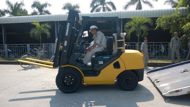 Dịch Vụ Mua Bán Xe nâng 3.5 Tấn Komatsu Tại Mê Linh