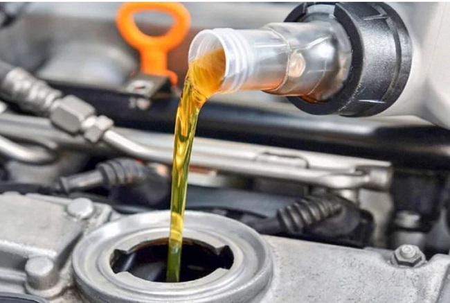 Lọc Dầu Xe Nâng Người Là Gì? Lợi Ích Khi Sử Dụng Lọc Dầu