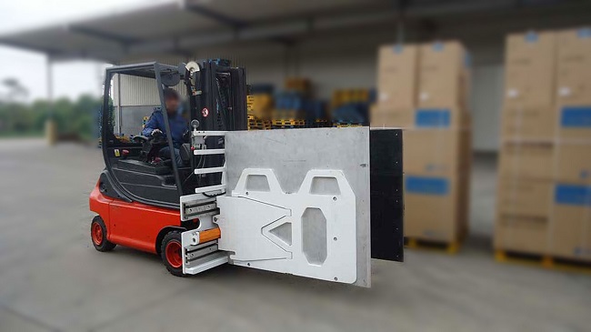 Những ứng dụng của xe nâng trong ngành giấy và bìa catton
