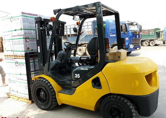 Xe Nâng Dầu Forklift Trucks - Ứng Dụng & Lợi Ích Trong Việc Vận Chuyển