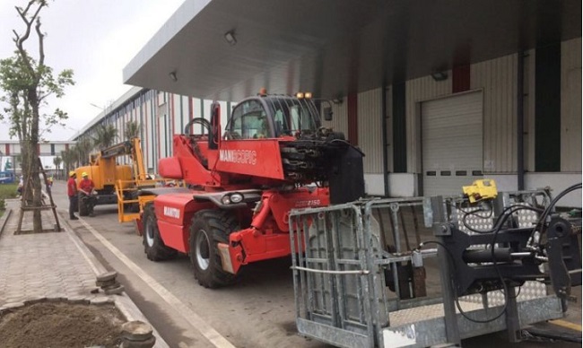 Đặc Điểm của Xe Nâng Đa Năng Manitou & ứng dụng Xe Nâng